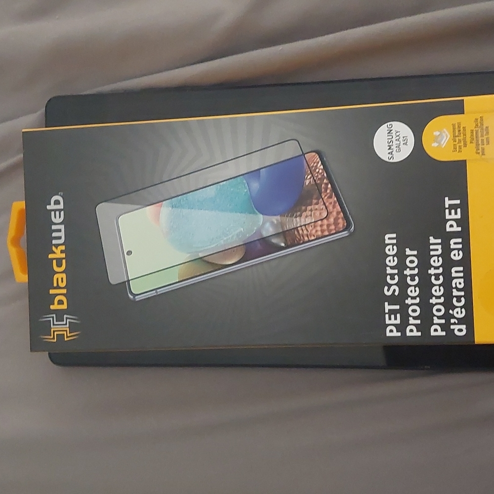 Pet screen protector